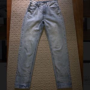 Brandy Melville Women's Light Wash Jeans